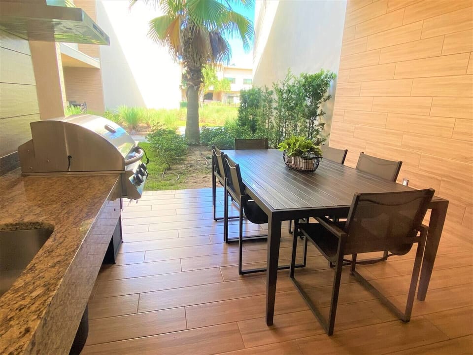 Outdoor Dining Table & BBQ Grill