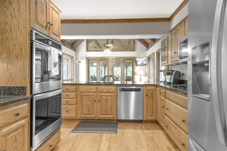 Kitchen, Main Level