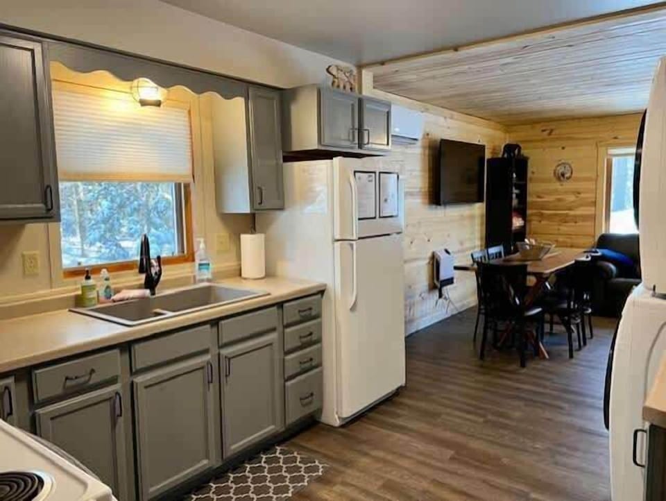 Open space to visit while cooking.