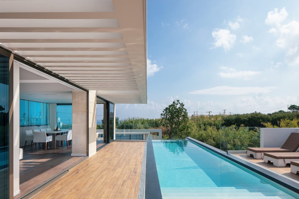 Seamless indoor and outdoor connection!