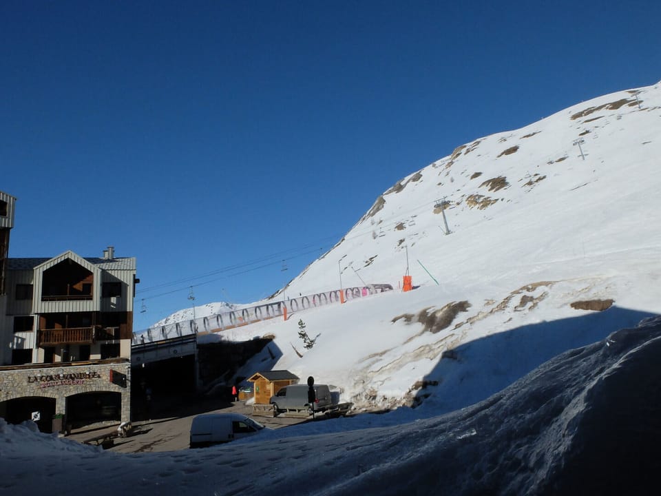Snow and ski sports