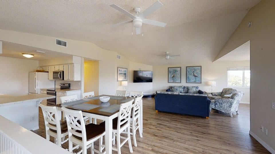 Upstairs dining and Living area