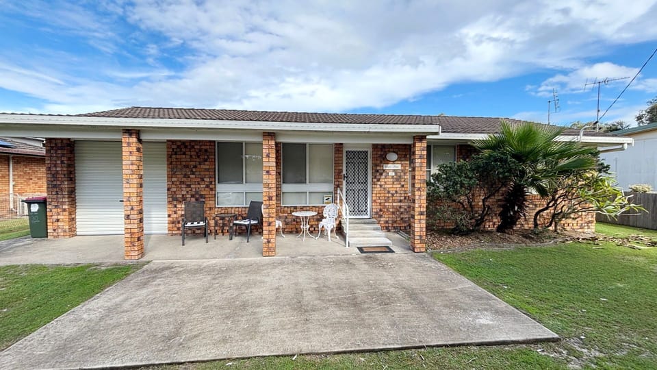 External view of the property. 