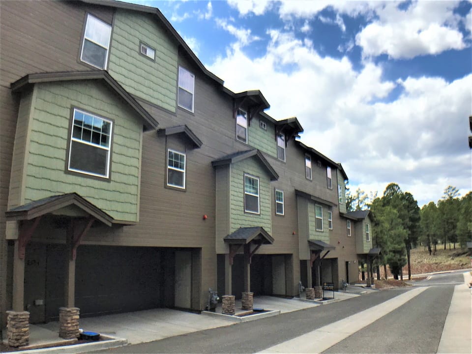 A 3-story Townhome with 4 Bedrooms and 3 Bathrooms