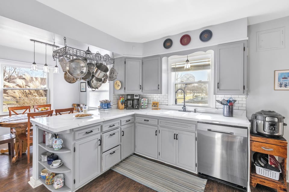 Kitchen available for guests