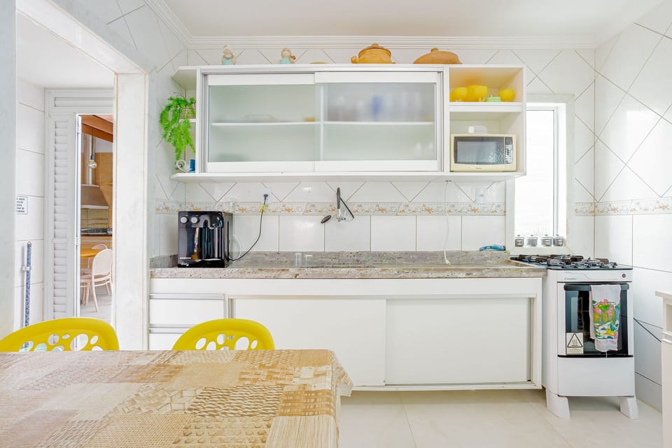 Food and drinks,Lunch,Coffee / tea facilities,Breakfast,Kitchen or kitchenette,Food close - up,Dinner,Meals