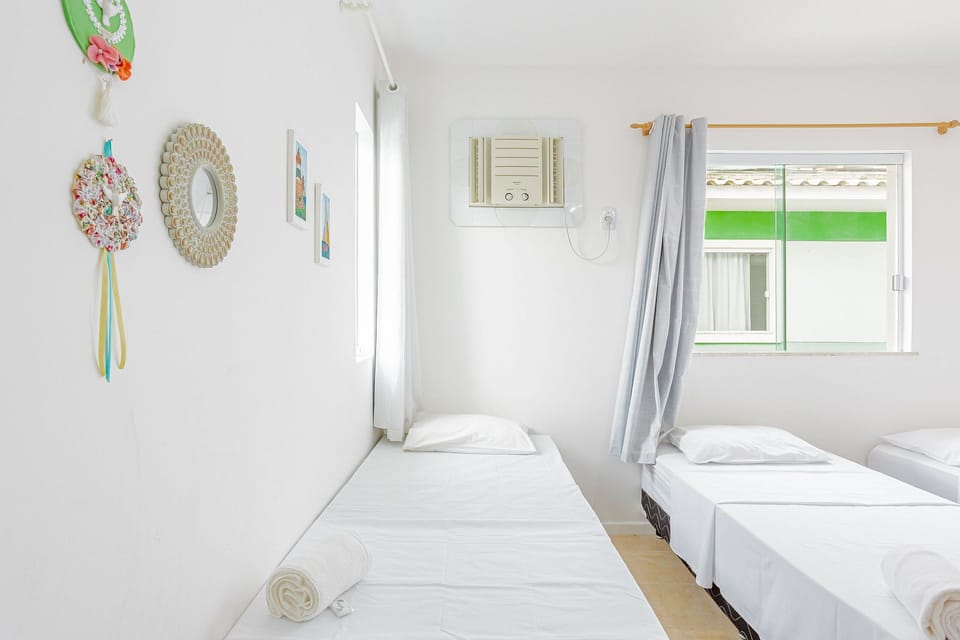 Bed,Decorative detail,Photo of the whole room,Guests,Bedroom