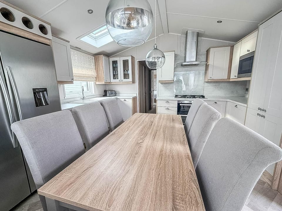Park Holidays Broadland Sands is a top choice for caravan holidays Suffolk, offering a comfortable kitchen area in a caravan and proximity to stunning Suffolk beaches.