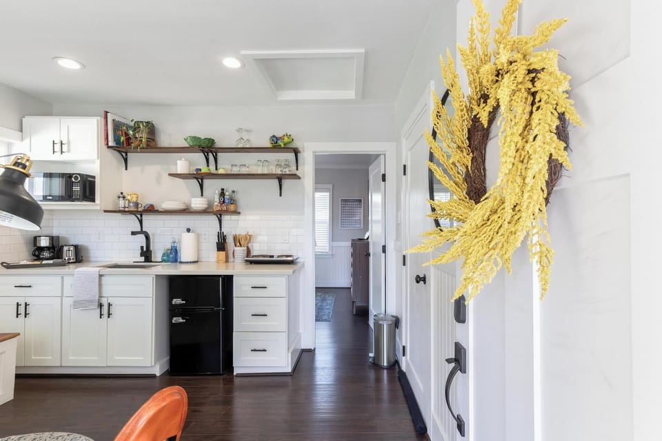 Kitchenette 
