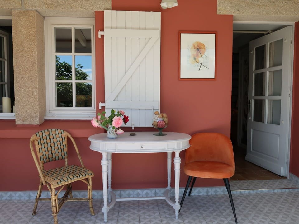Cloud, Sky, Water, Mountain, Building, Highland, Tree, Body Of Water, Window, Lake