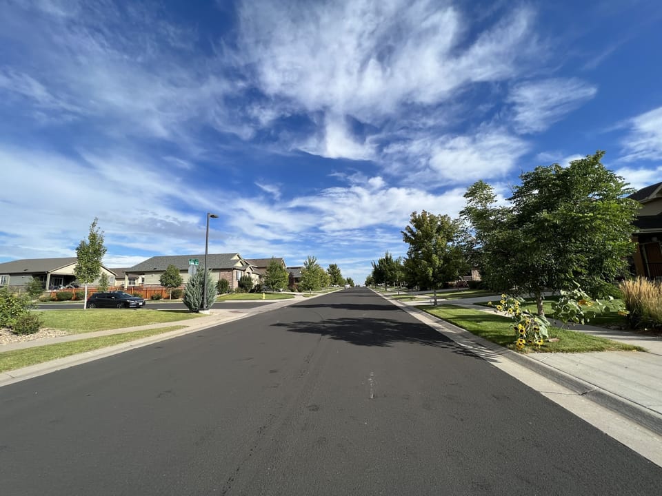 Quiet and peaceful neighborhood