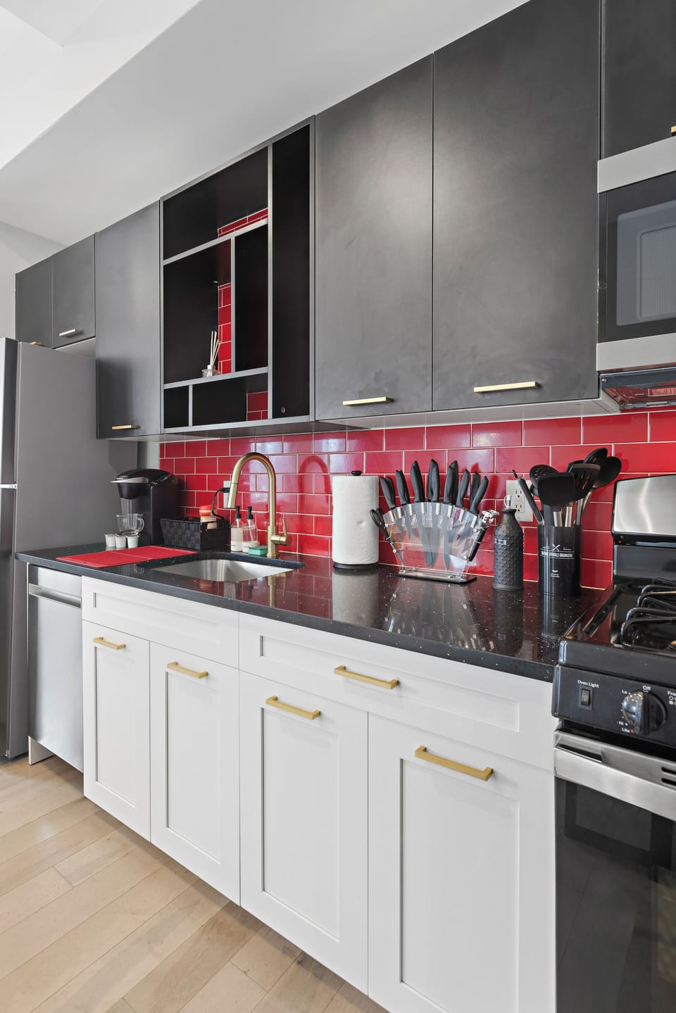 Fully-equipped kitchen with modern stainless steel appliances, ample countertop space, and a wide range of cookware, ensuring a seamless cooking experience for all your culinary needs.




