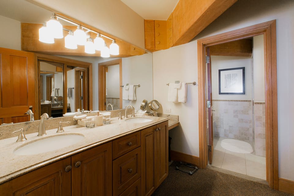 Double Sink, Flooring, Hardwood, Indoors, Floor