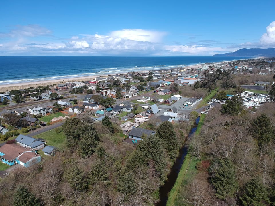 3 short blocks to the beach