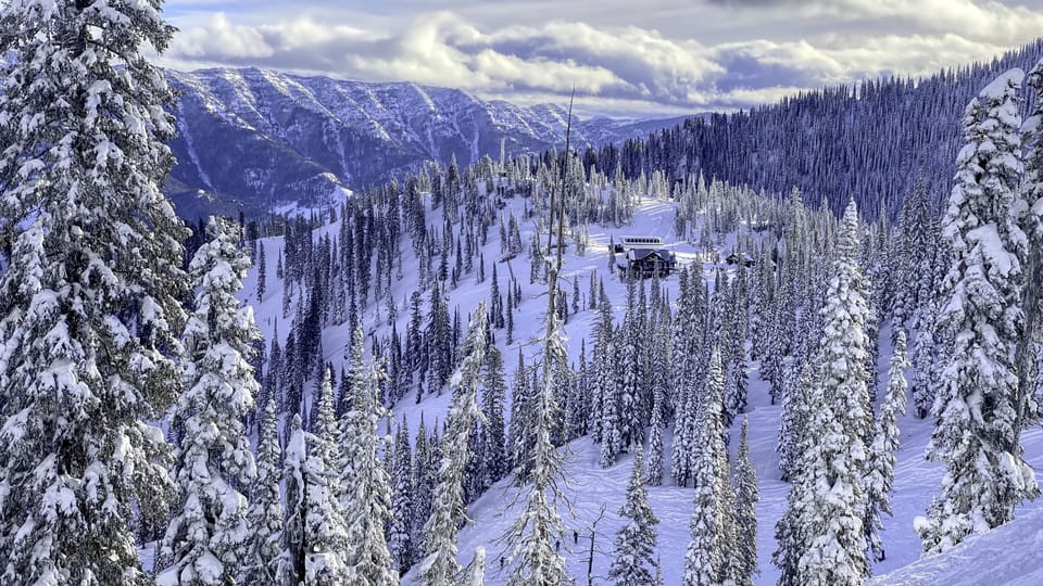 Beautiful views on the Fernie ski mountain!