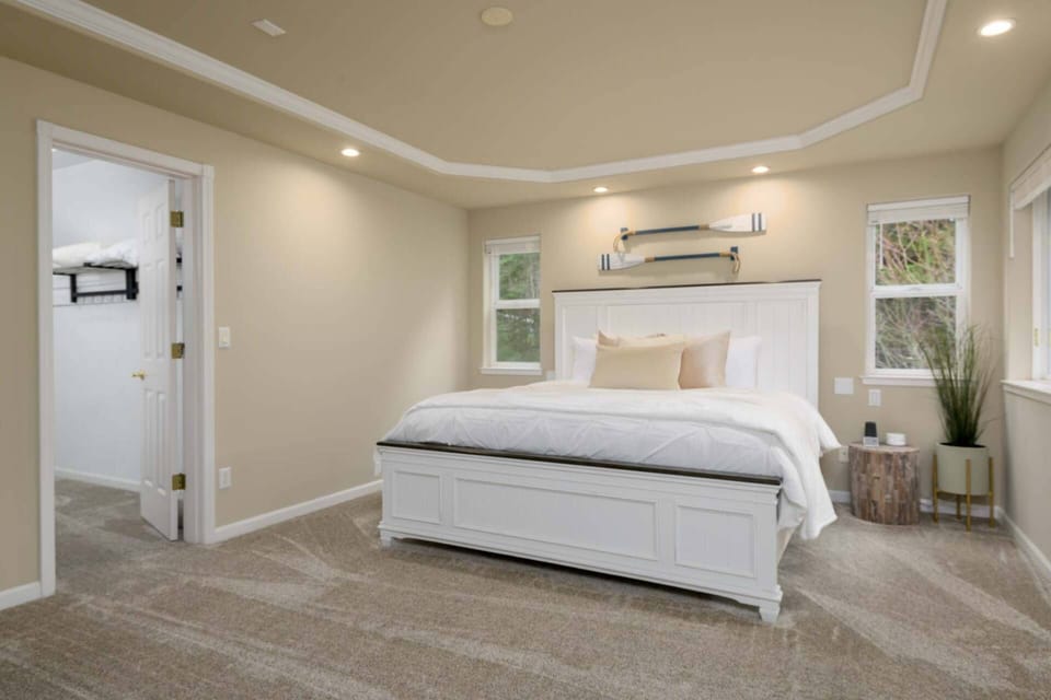 Master Suite King Bed
