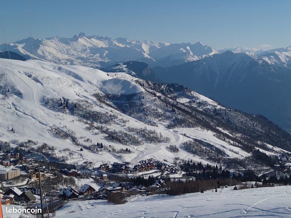 Snow and ski sports