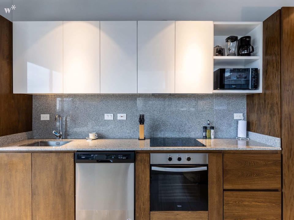 Open Kitchen