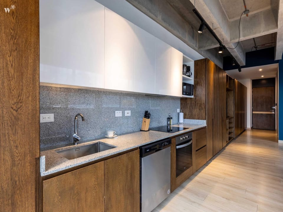 Fully equipped kitchen