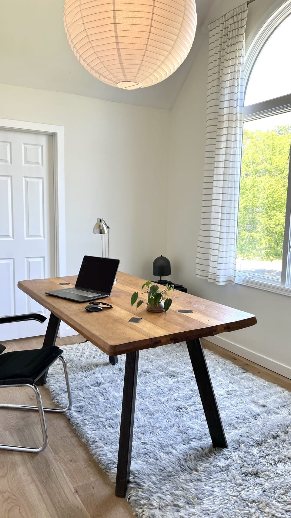 Office w WiFi enabeld printer