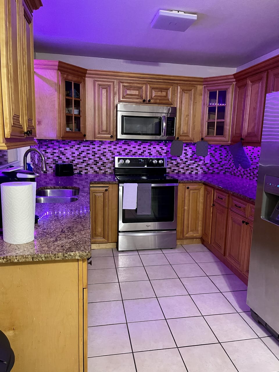 Full Kitchen 