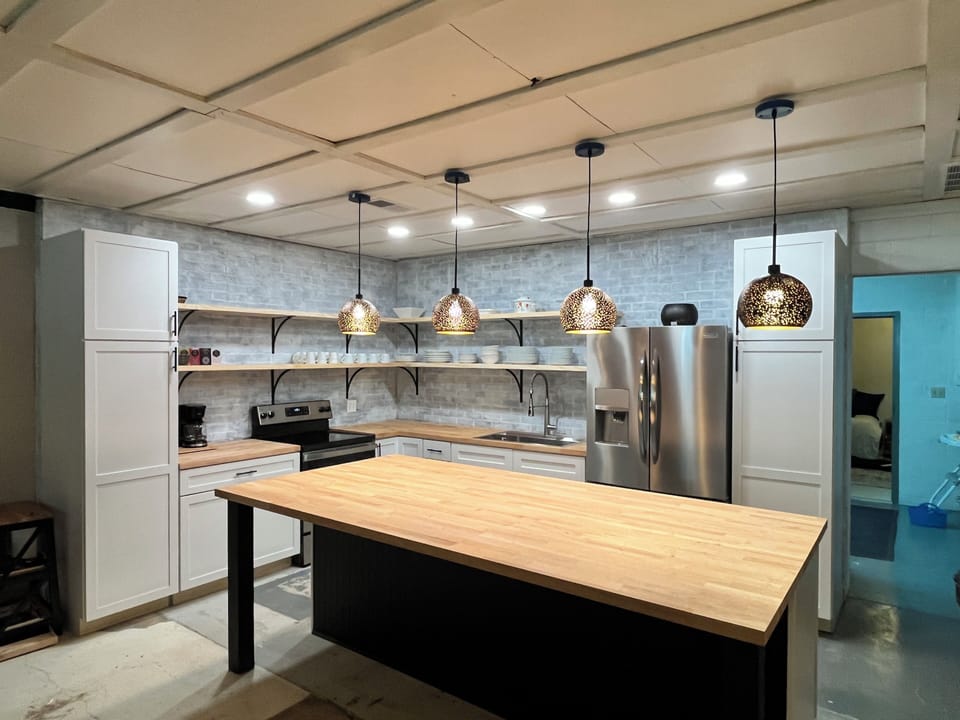 1st Floor fully stocked kitchen