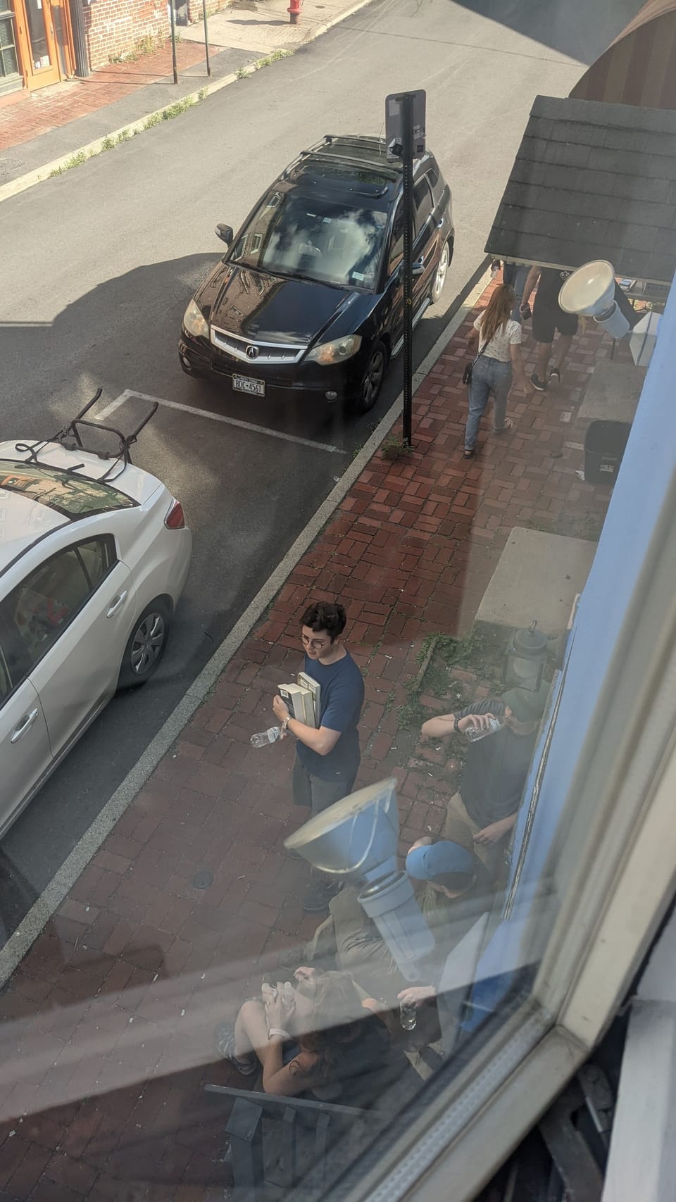 People in Church street are always excited~ Happy to watch them come and go~