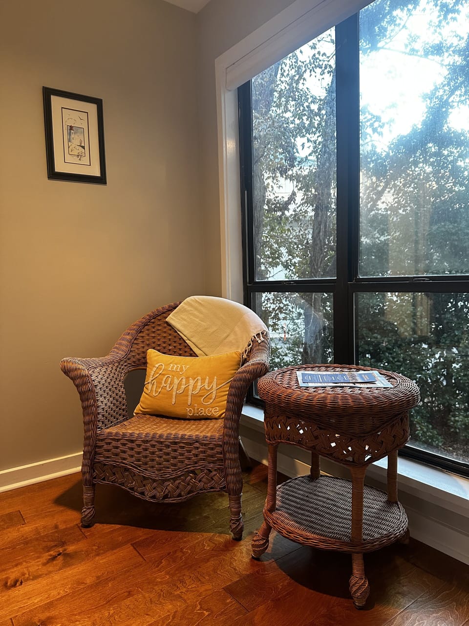 Front Foyer Sitting Area
