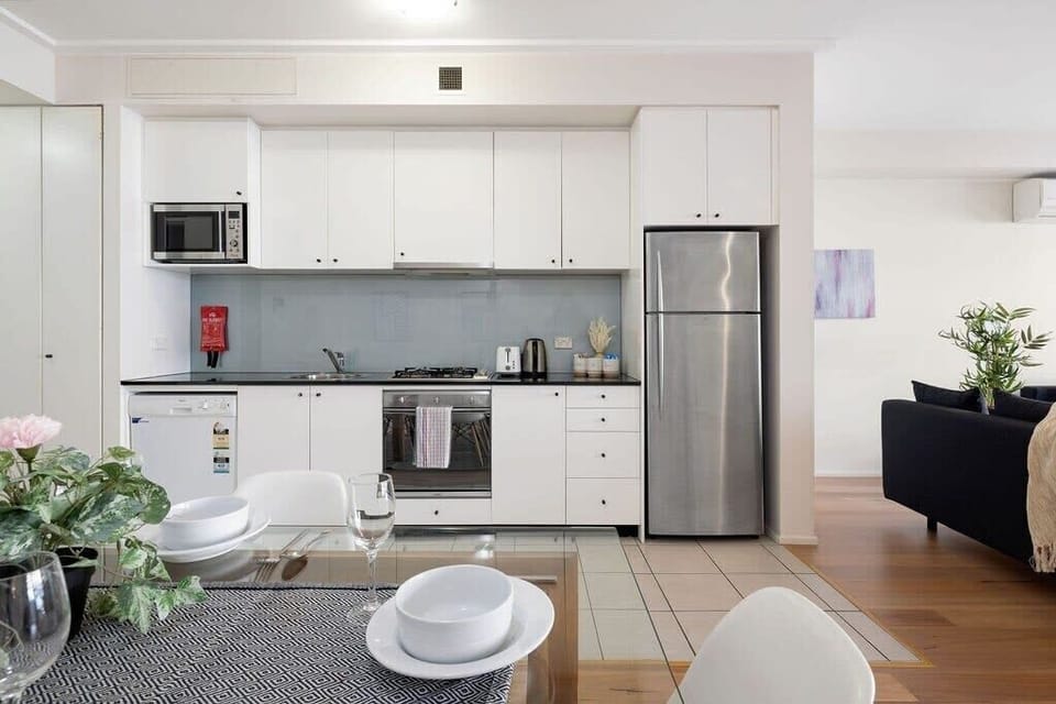 An equipped kitchen.