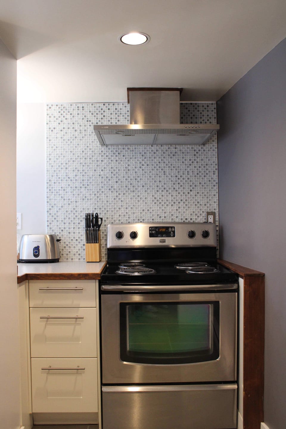 206 Kitchen Amenities