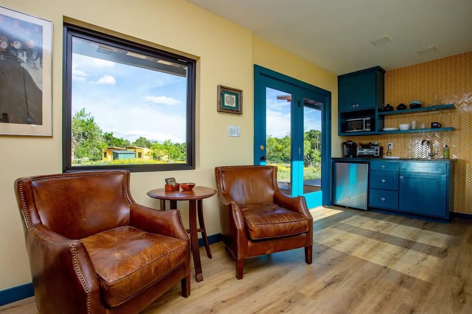 aee1b9fd-27d1-4751-b2b2-7cc15df8e703