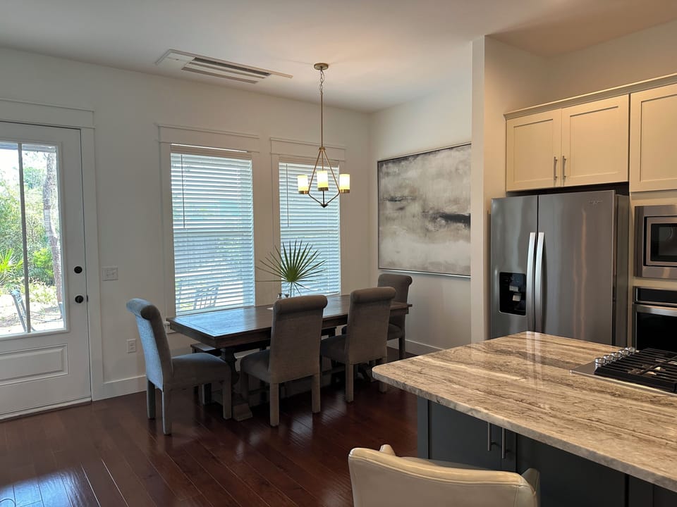 Kitchen seats six people