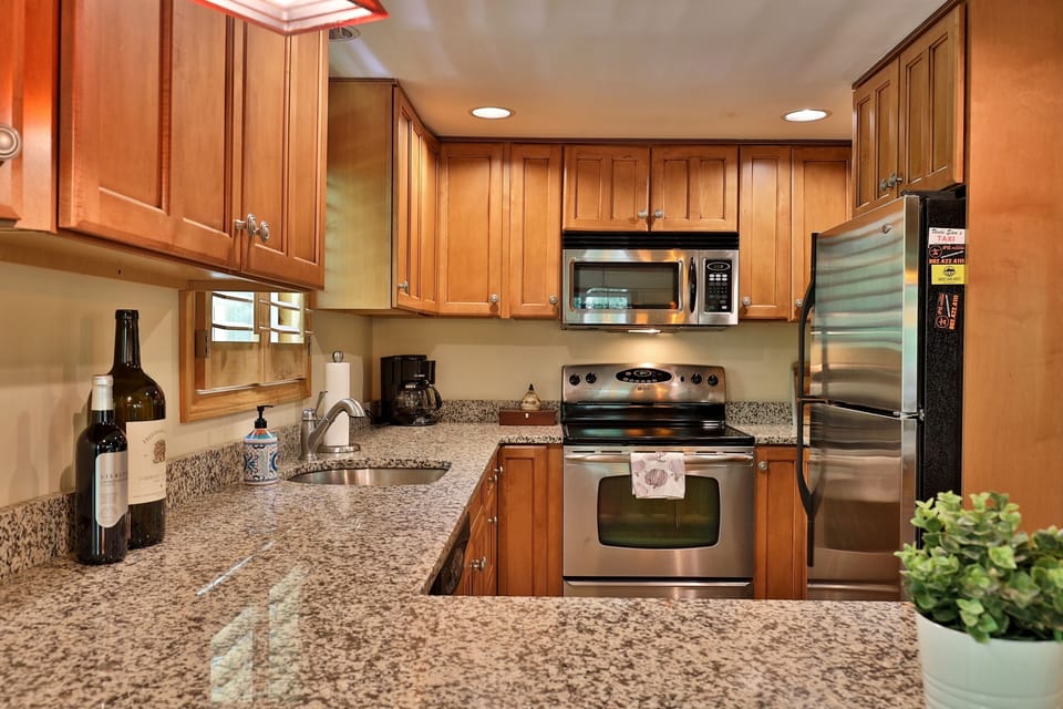 Fully equipped kitchen