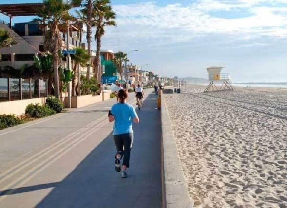 Mission Beach has miles of boardwalk for running, biking, or rollerblading. 