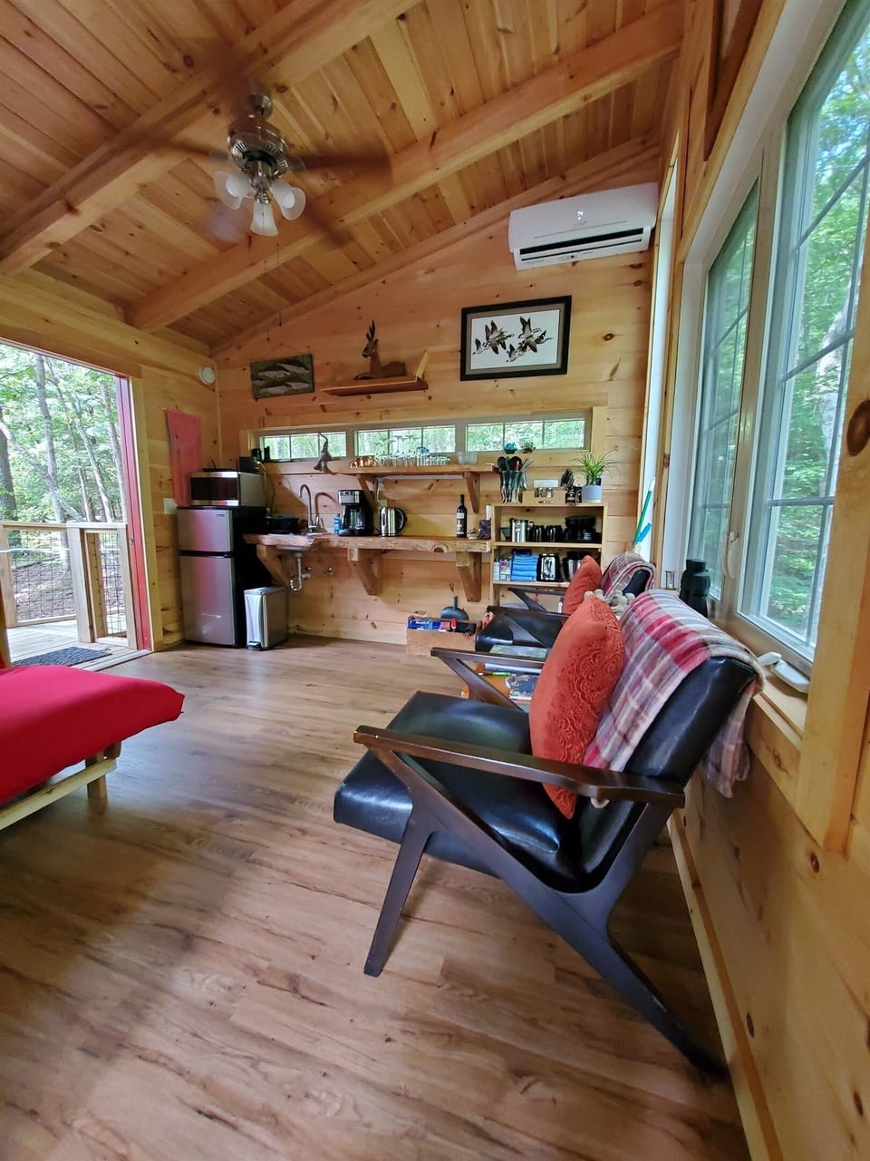 Looking towards the front door and kitchenette