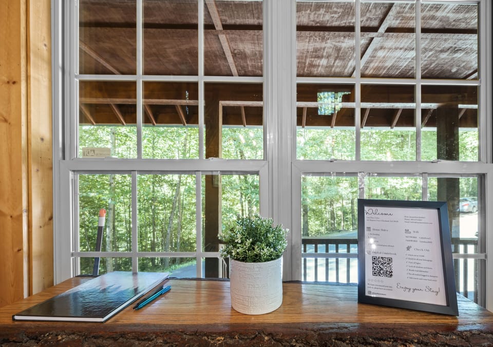Guest welcome desk