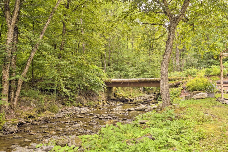 Brook | Free WiFi | Another Vacation Rental On-Site | Pet Fee