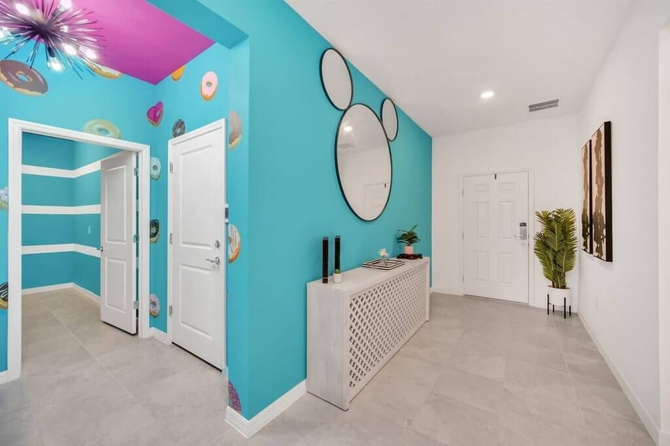 I SPOKE WITH MY LITTLE EYE A MOUSE!