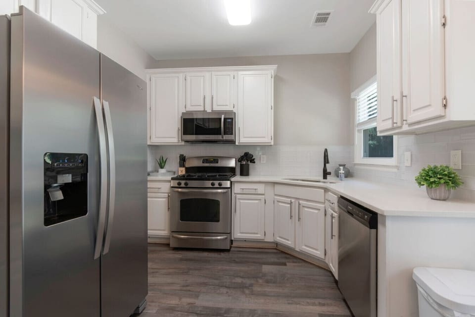 Modern, Stocked Kitchen