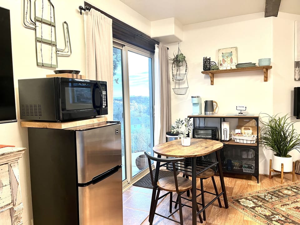 Kitchenette: refridgerator/freezer, microwave, Keurig coffee pot & Water kettle