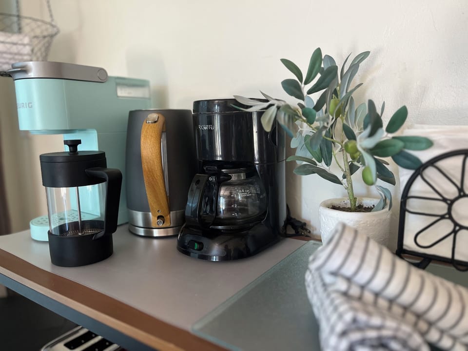 Keurig Coffee Pot, French Press & Hot water kettle provided