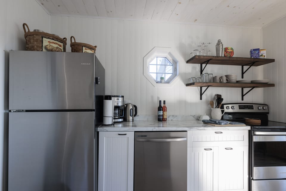 Dine in with this well stocked kitchen. Vitamix Blender. Instant Pot.