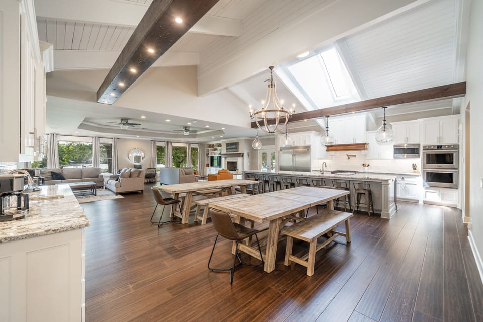 Dining Room | Table Seating for 20 | Island Seating for 8