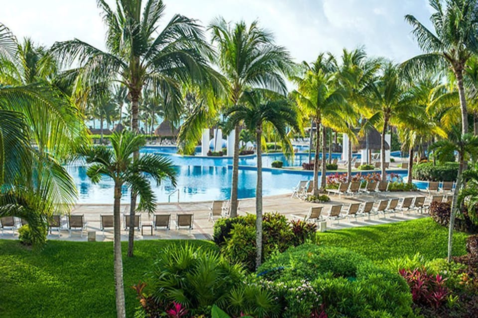 Mayan Palace Pool