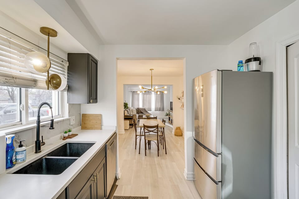 Kitchen | Cooking Basics | Toaster | Toaster Oven | Ice Maker | Trash Bags