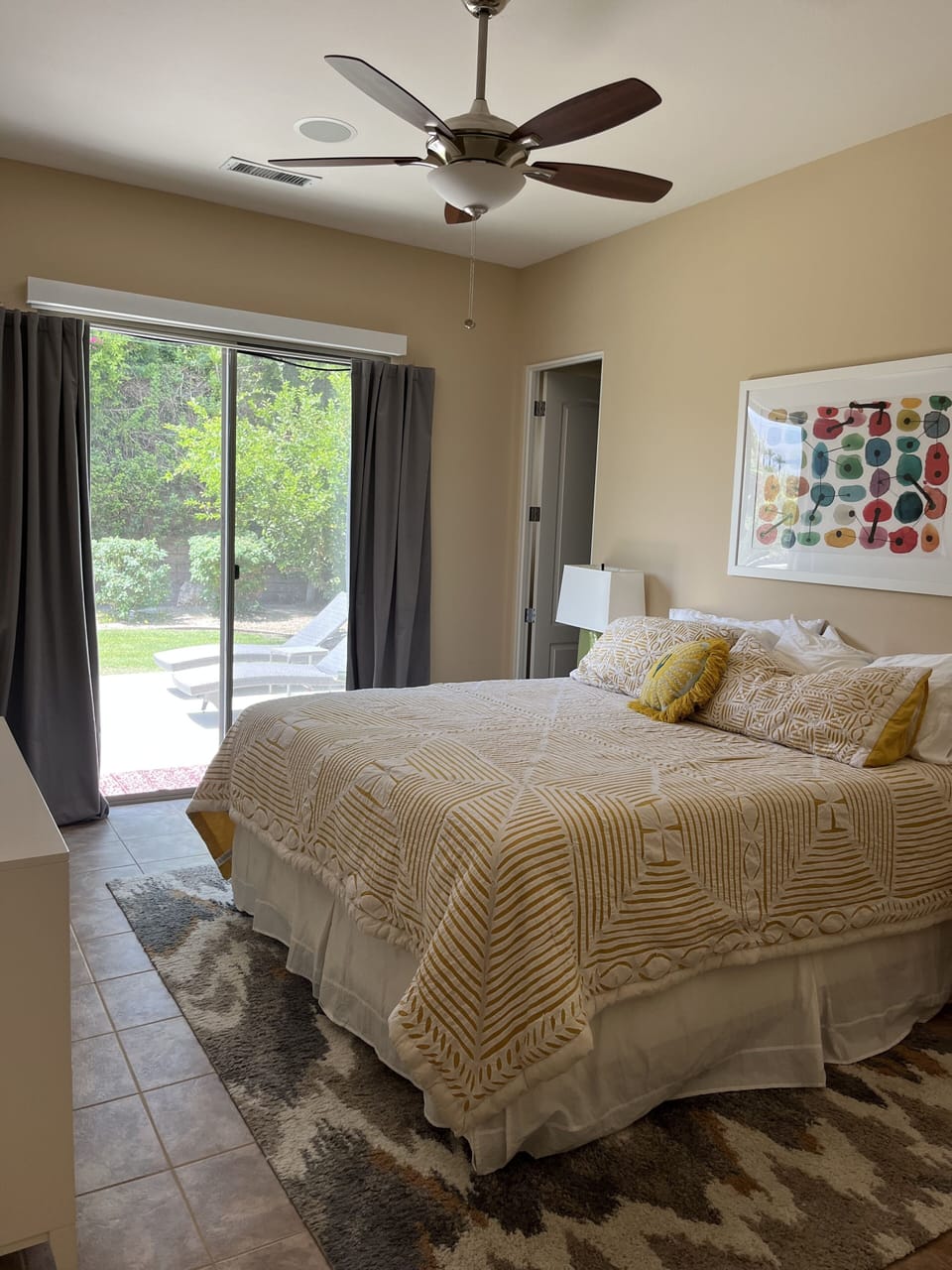 Second bedroom with patio access