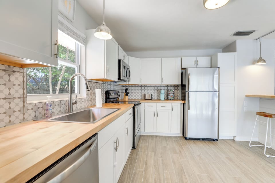 Kitchen | Dishwasher | Toaster