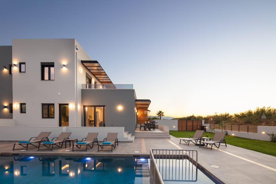 Evening outdoor elements. 