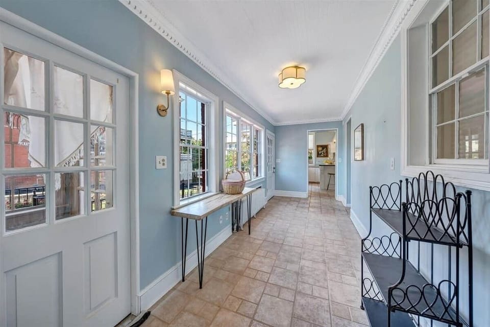 Overflow Kitchen Space