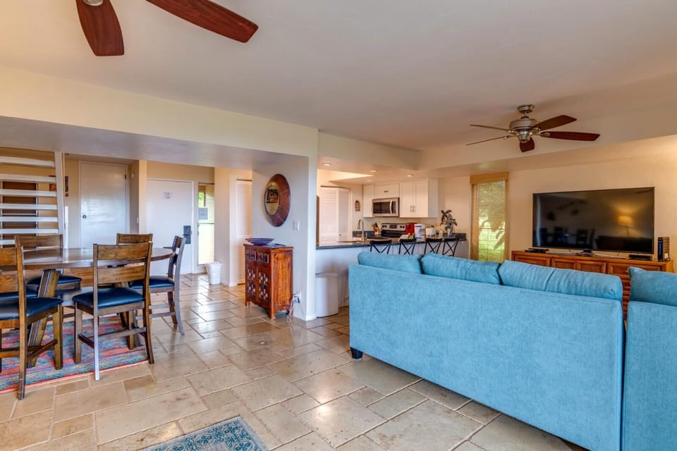Gather, relax, repeat ? island living at its most inviting. KPL-28